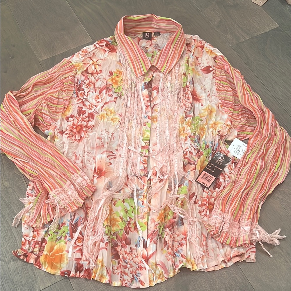 Floral Multicolor Woman’s 2X button up Shirt